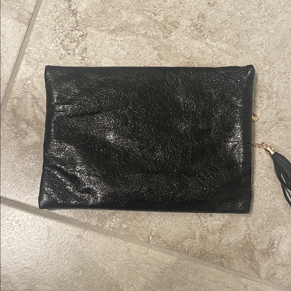 Chic Leopard Print Brown and Black Clutch Wristlet - Picture 2 of 4